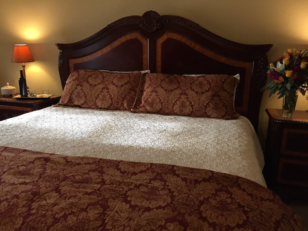 Square Inn Wimberley Kültér fotó
